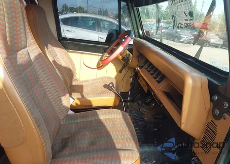 1995 Jeep Wrangler / Yj S/Rio Grande z USA, uszkodzony, nr VIN 1J4FY19P3SP235151